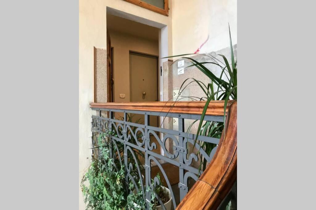 Sunny Top Floor In San Frediano Firenze Eksteriør billede